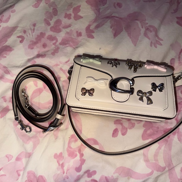 NWOT - Coach Tabby Shoulder Bag 20 With Bows - Picture 8 of 8